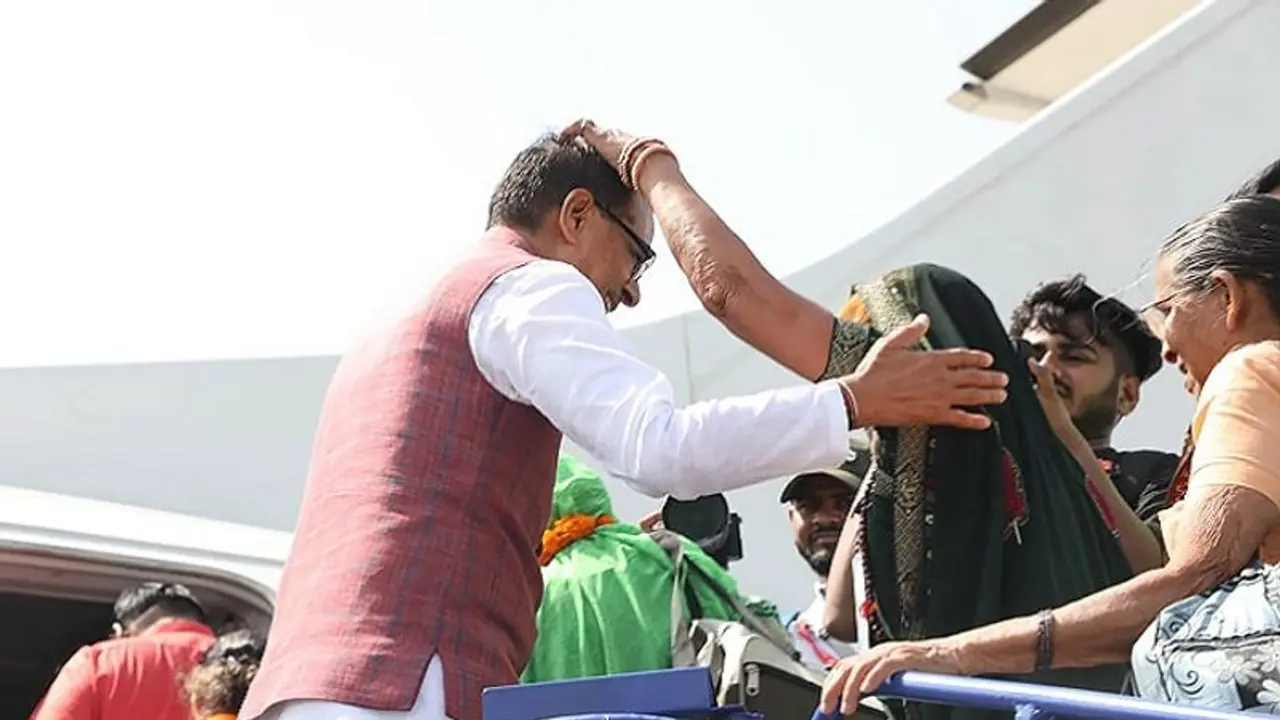 In a first, Madhya Pradesh govt provides free air travel to senior citizens pilgrimage tour; check details