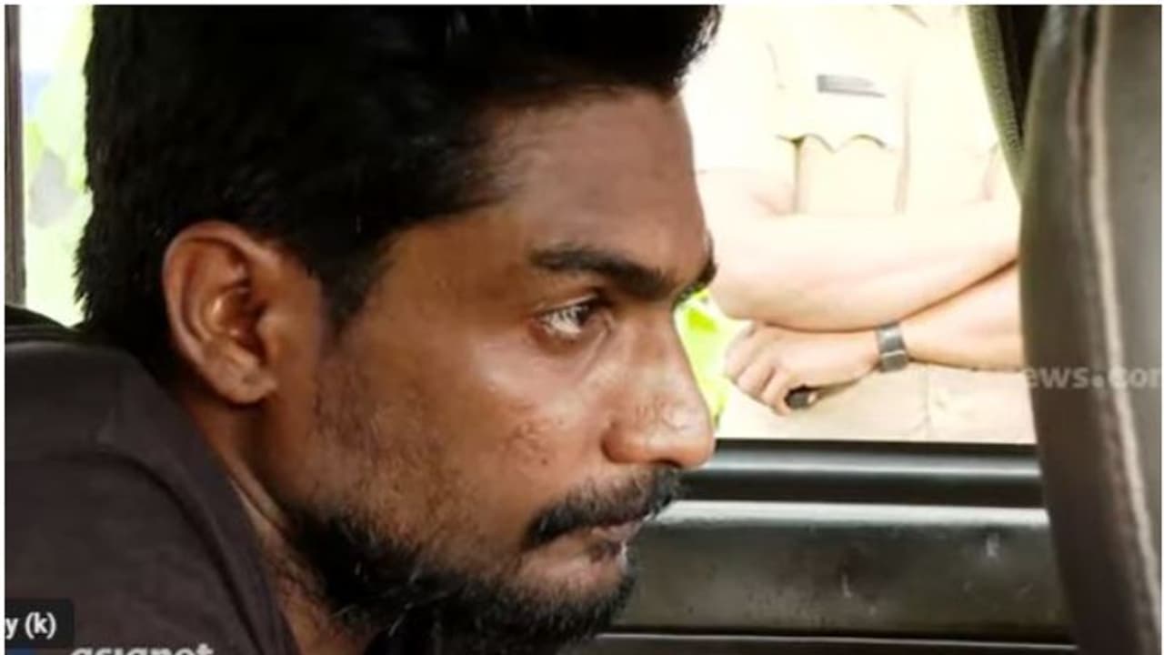 സഹായികളുടെ വേഷം, കരിങ്കൽ ലോറിയിൽ എംഡിഎംഎ; 'വാളയാർ പരമശിവം' സ്റ്റൈലിൽ മയക്കുമരുന്ന് കടത്ത്, എന്നിട്ടും പിടിവീണു