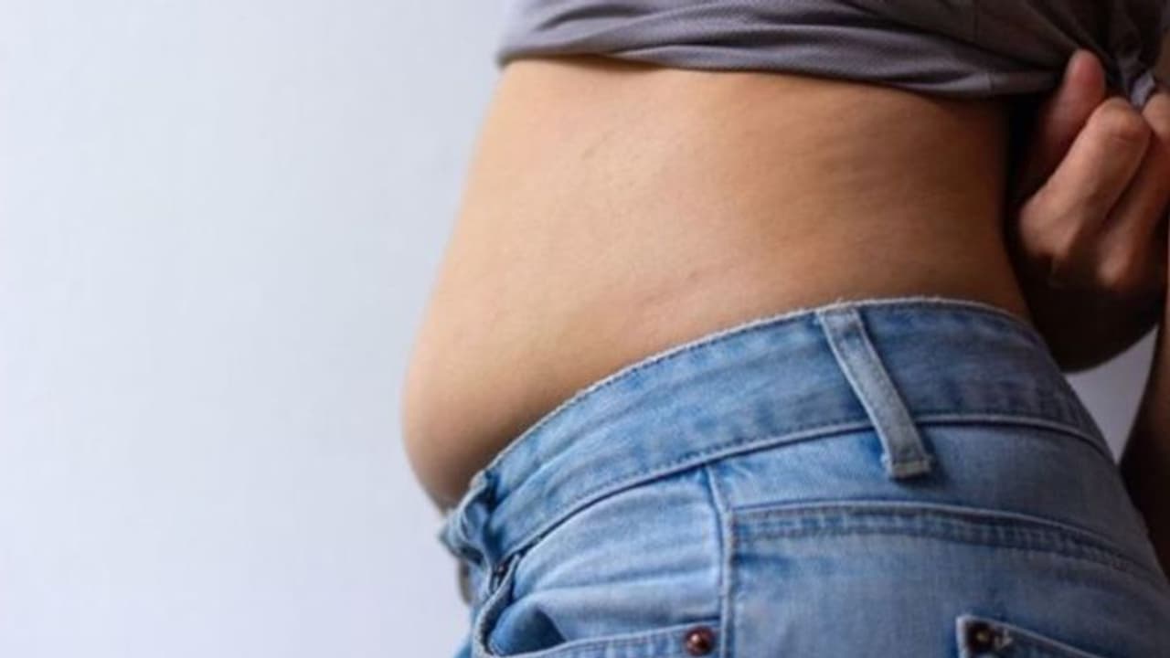 വണ്ണം കുറയ്ക്കണോ? പ്രാതലിനും അത്താഴത്തിനും കഴിക്കാം ഈ നാല് ഭക്ഷണങ്ങള്... വണ്ണം കുറയ്ക്കണോ? പ്രാതലിനും അത്താഴത്തിനും കഴിക്കാം ഈ നാല് ഭക്ഷണങ്ങള്...