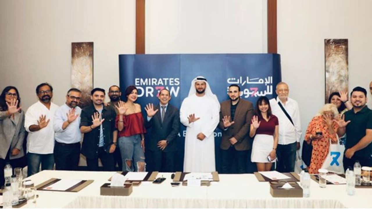 Emirates Draw FAST5: മാസം 25,000 ദിര്ഹം വീതം 25 വര്ഷത്തേക്ക് Emirates Draw FAST5: മാസം 25,000 ദിര്ഹം വീതം 25 വര്ഷത്തേക്ക്