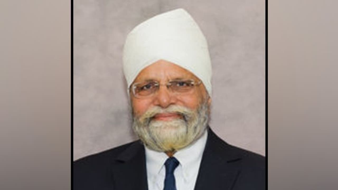 Jaswant Singh Birdi becomes 1st Indian origin turban wearing Lord Mayor of UK's Coventry