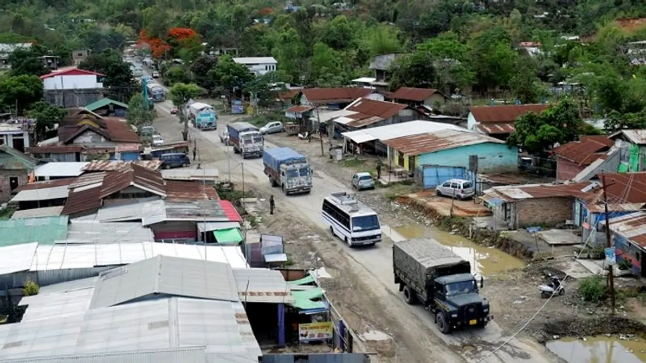 Manipur: Officials impose curfew following fresh violence, arson; army called in