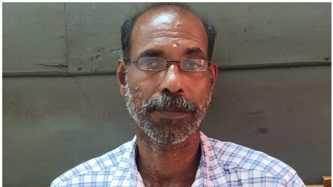 8 വയസുകാരിയെ പീഡിപ്പിച്ച കേസ്; സെക്യൂരിറ്റി ജീവനക്കാരന് മരണം വരെ കഠിന തടവും പിഴയും 8 വയസുകാരിയെ പീഡിപ്പിച്ച കേസ്; സെക്യൂരിറ്റി ജീവനക്കാരന് മരണം വരെ കഠിന തടവും പിഴയും