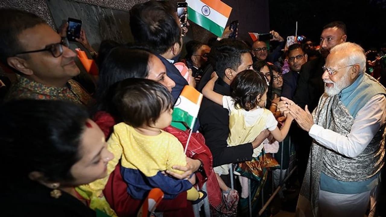 PM Modi begins three day visit to Sydney, meets Australian CEOs; check details PM Modi begins three day visit to Sydney, meets Australian CEOs; check details