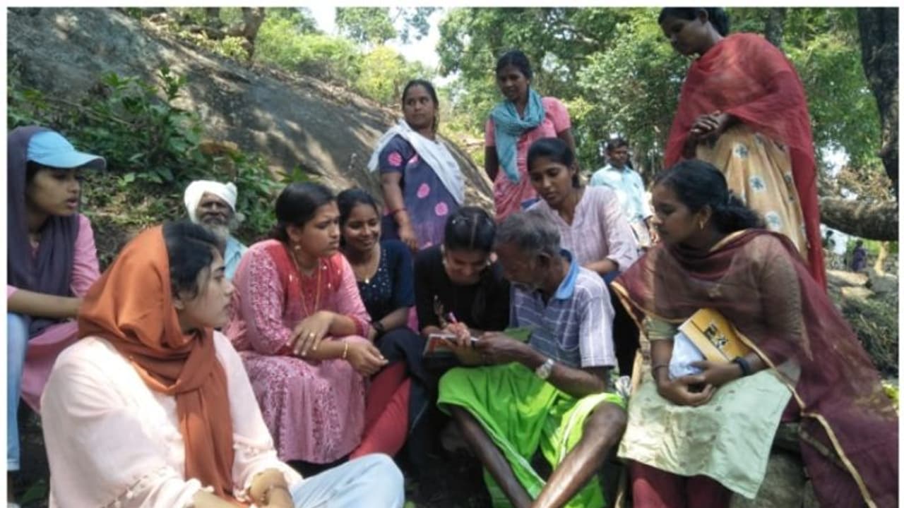 മൂലഗംഗൽ ഊരുകാര്‍ ഇനി സ്വന്തം 'ഒപ്പി'ട്ട് സര്‍ക്കാര്‍ ധനസഹായം വാങ്ങും 