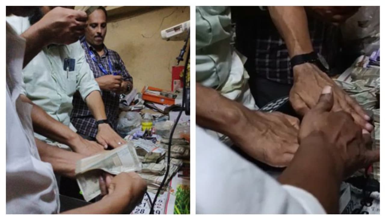 വില്ലേജ് ഓഫീസ് അസിസ്റ്റൻ്റിന്റെ വീട്ടിലെ റെയ്ഡ്; പിടിച്ചെടുത്തത് ലക്ഷക്കണക്കിന് രൂപയും 17കിലോ നാണയശേഖരവും