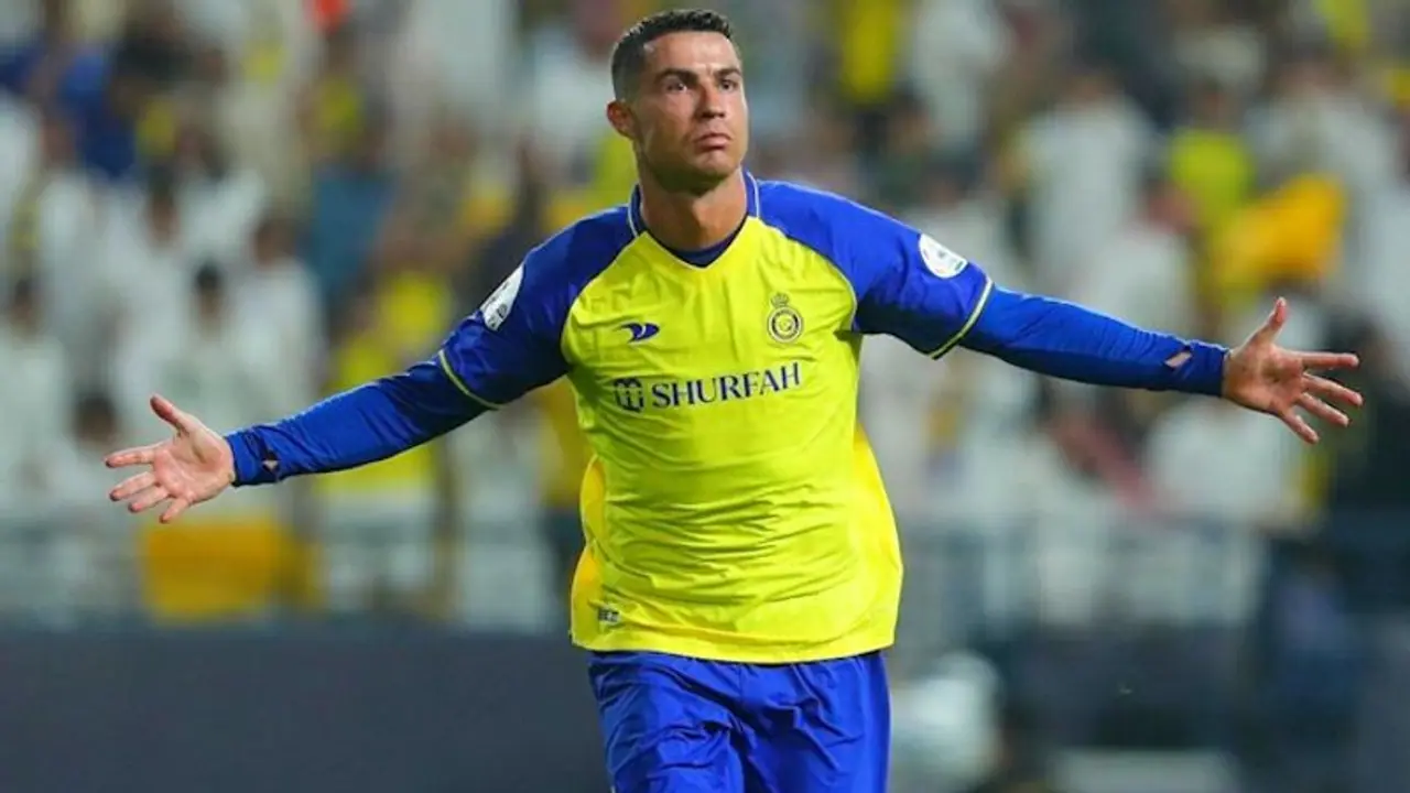 സൗദി ലീഗില് റൊണാള്ഡോയുടെ വണ്ടര് ഗോളില് അല് നസ്റിന് ജയം വീഡിയോ സൗദി ലീഗില് റൊണാള്ഡോയുടെ വണ്ടര് ഗോളില് അല് നസ്റിന് ജയം വീഡിയോ