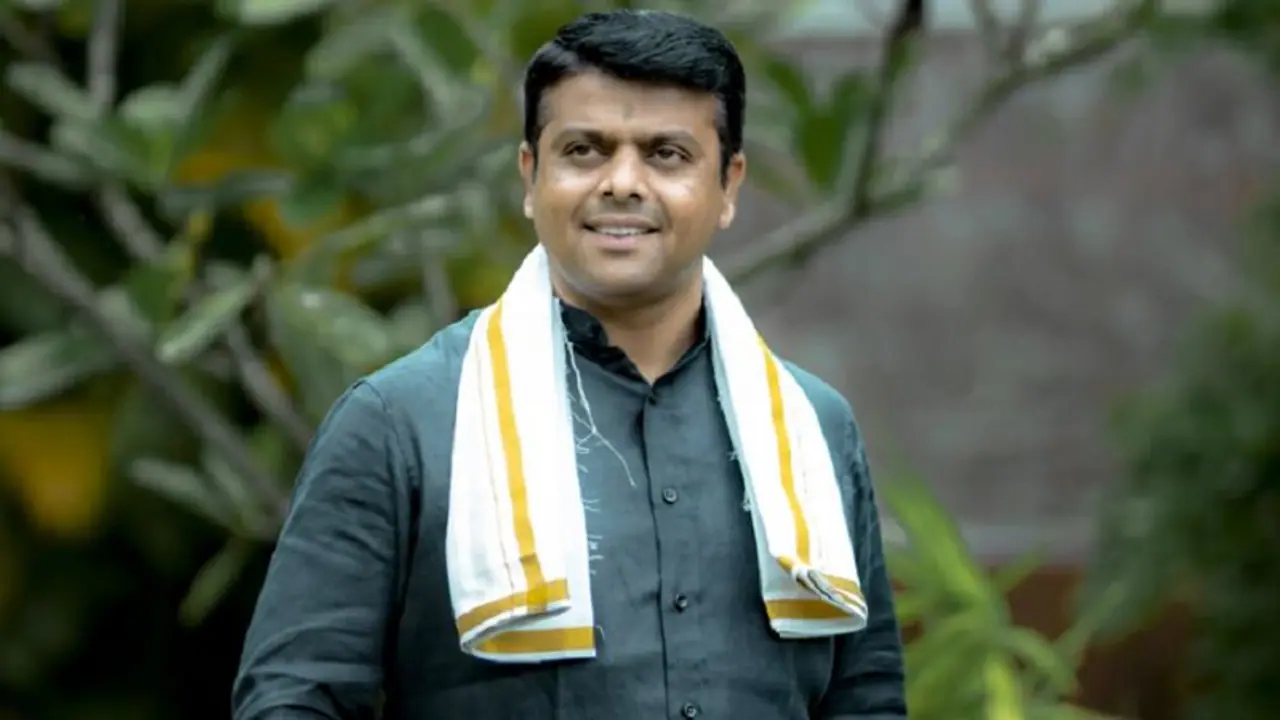 ಜನರ ಸಮಸ್ಯೆಗಳಿಗೆ ತ್ವರಿತವಾಗಿ ಸ್ಪಂದಿಸಬೇಕು: ಶಾಸಕ ಹರೀಶ್ ಪೂಂಜ ಜನರ ಸಮಸ್ಯೆಗಳಿಗೆ ತ್ವರಿತವಾಗಿ ಸ್ಪಂದಿಸಬೇಕು: ಶಾಸಕ ಹರೀಶ್ ಪೂಂಜ