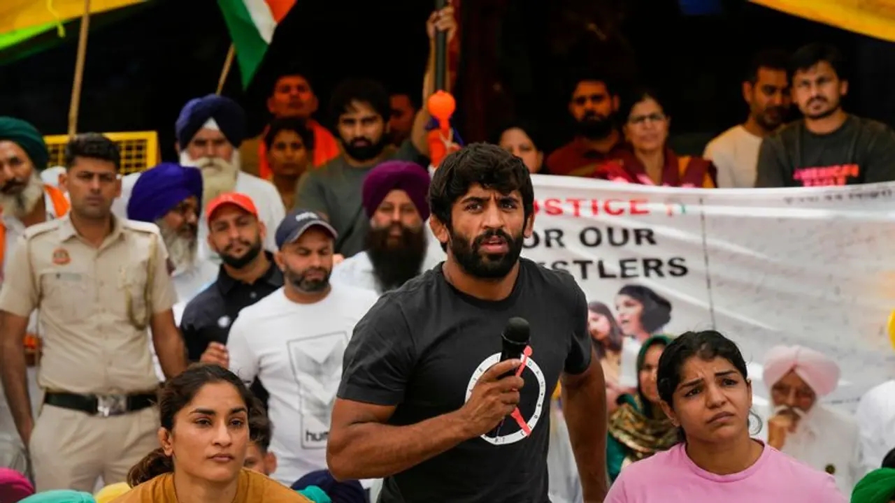 ഗുസ്തി താരം ബജ്റംഗ് പൂനിയക്ക് നാഡയുടെ വിലക്ക്! പാരീസ് ഒളിംപിക്സ് സ്വപ്നങ്ങള്ക്ക് തിരിച്ചടി ഗുസ്തി താരം ബജ്റംഗ് പൂനിയക്ക് നാഡയുടെ വിലക്ക്! പാരീസ് ഒളിംപിക്സ് സ്വപ്നങ്ങള്ക്ക് തിരിച്ചടി