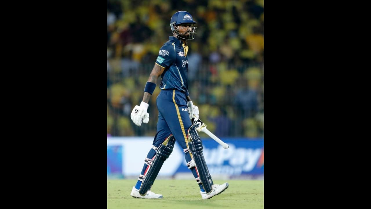 അത് സംഭവിച്ചാല് ചരിത്രം, ഹാര്ദ്ദിക് മുംബൈയിലെത്തുന്നതിനെക്കുറിച്ച് അശ്വിന് അത് സംഭവിച്ചാല് ചരിത്രം, ഹാര്ദ്ദിക് മുംബൈയിലെത്തുന്നതിനെക്കുറിച്ച് അശ്വിന്