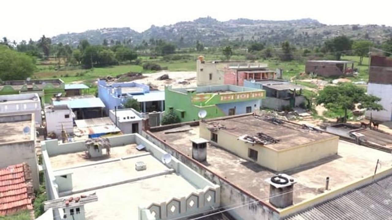 ಕೋಲಾರ: ಕನಸಲ್ಲೂ ಬೆಚ್ಚಿ ಬೀಳುತ್ತಿರುವ ಗ್ರಾಮಸ್ಥರು..!