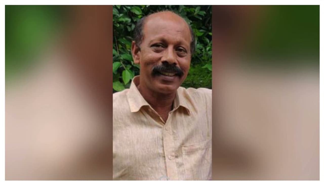 ഫോൺ സ്വിച്ച് ഓഫ്, എടിഎമ്മിൽ നിന്നും പണം പിൻവലിച്ച സന്ദേശങ്ങൾ മകന്റെ ഫോണിൽ; കോഴിക്കോട്ടേക്ക് പോയത് 18ന് ഫോൺ സ്വിച്ച് ഓഫ്, എടിഎമ്മിൽ നിന്നും പണം പിൻവലിച്ച സന്ദേശങ്ങൾ മകന്റെ ഫോണിൽ; കോഴിക്കോട്ടേക്ക് പോയത് 18ന്