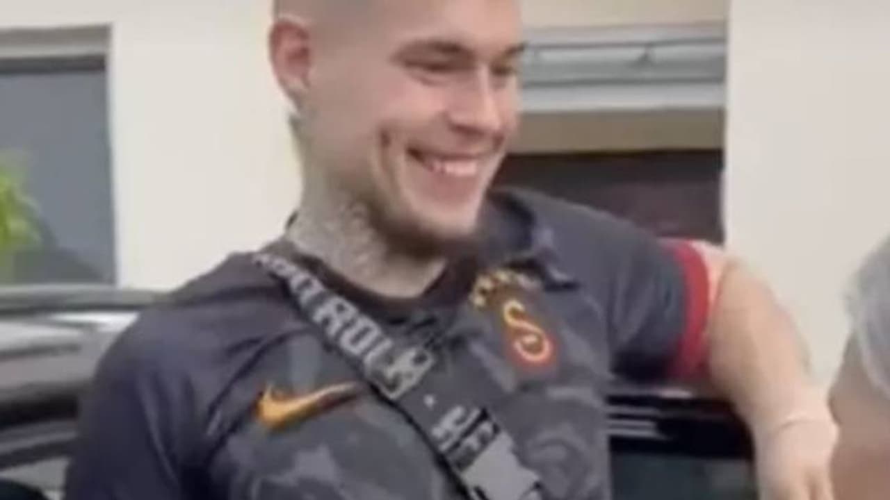 നേരത്തെ 'ആണത്തം' തോന്നിയില്ല, ലക്ഷങ്ങൾ ചെലവഴിച്ച്, അതിവേദനയിലൂടെ കടന്നുപോയി ഉയരം കൂട്ടി യുവാവ് നേരത്തെ 'ആണത്തം' തോന്നിയില്ല, ലക്ഷങ്ങൾ ചെലവഴിച്ച്, അതിവേദനയിലൂടെ കടന്നുപോയി ഉയരം കൂട്ടി യുവാവ്