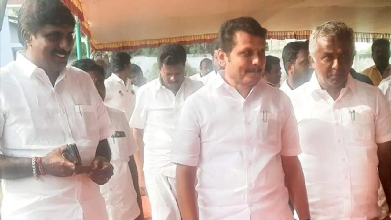 Senthil Karthikeyan : செந்தில் கார்த்திகேயன் வீட்டில் சோதனை நிறைவு! முக்கிய ஆவணங்கள் சிக்கியதால் சிக்கலா? Senthil Karthikeyan : செந்தில் கார்த்திகேயன் வீட்டில் சோதனை நிறைவு! முக்கிய ஆவணங்கள் சிக்கியதால் சிக்கலா?