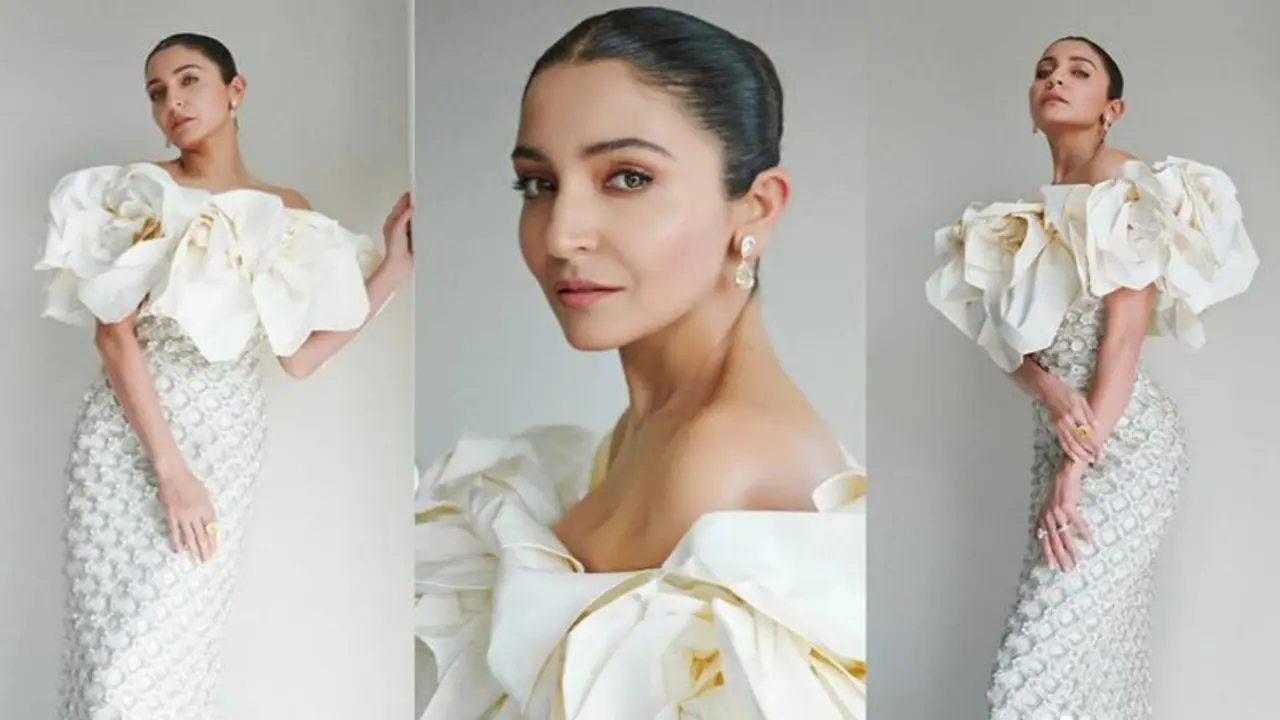 Cannes 2023: Anushka Sharma looks perfect in Richard Quinn's gown; Virat Kohli gives best reaction Cannes 2023: Anushka Sharma looks perfect in Richard Quinn's gown; Virat Kohli gives best reaction