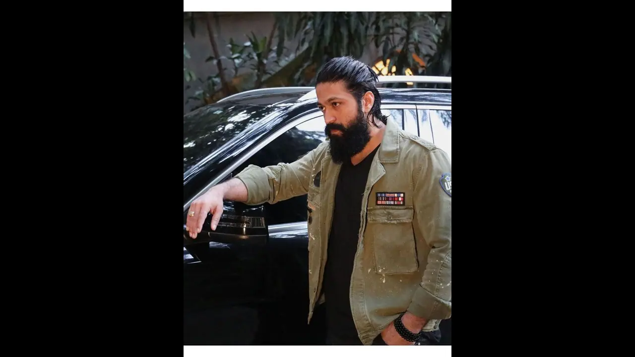 3 ದಿನಗಳಿಂದ ಬಂಡೀಪುರದಲ್ಲಿ ಕುಟುಂಬದ ಜೊತೆ ಸಫಾರಿ ಮಾಡುತ್ತಿರುವ ಯಶ್! 3 ದಿನಗಳಿಂದ ಬಂಡೀಪುರದಲ್ಲಿ ಕುಟುಂಬದ ಜೊತೆ ಸಫಾರಿ ಮಾಡುತ್ತಿರುವ ಯಶ್!