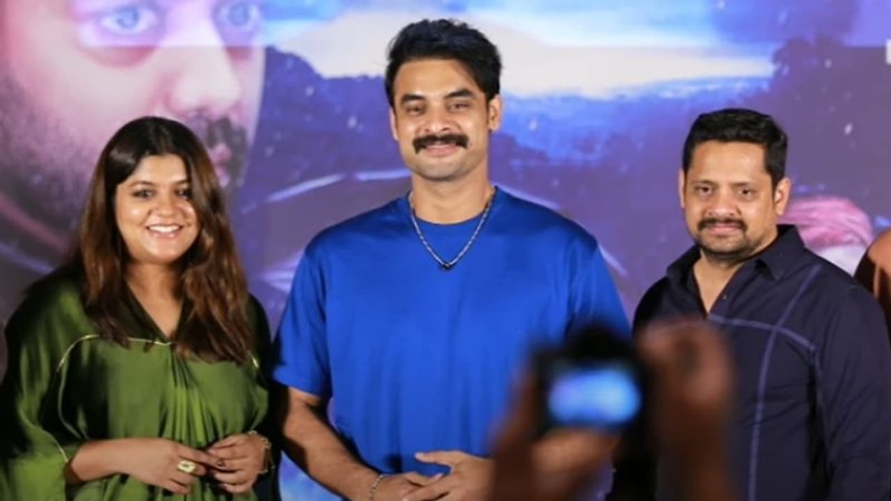 തെലുങ്ക് റിലീസിലും മികച്ച പ്രതികരണവുമായി '2018'; ആദ്യ ദിനം നേടിയ കളക്ഷന്‍