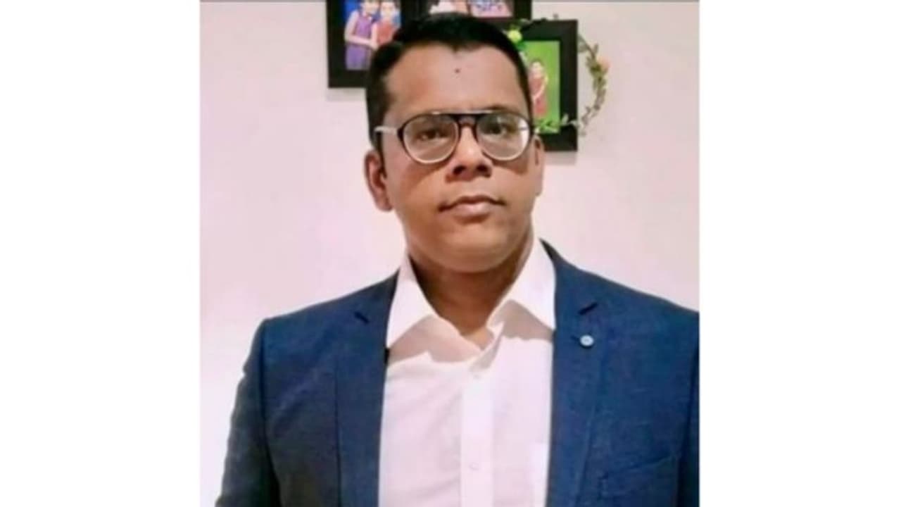 ഔദ്യോഗിക ആവശ്യത്തിനായി യുകെയിലെത്തിയ മലയാളി മരിച്ചു