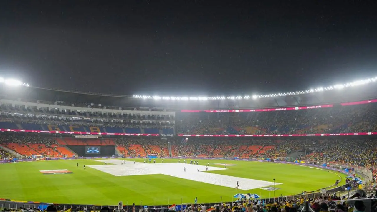 ഐപിഎല്‍ ഫൈനല്‍: റിസര്‍വ് ദിനത്തില്‍ കാത്തിരിക്കുന്നത് പെരുമഴയോ, ആരാധകര്‍ക്ക് സന്തോഷവാര്‍ത്ത 
