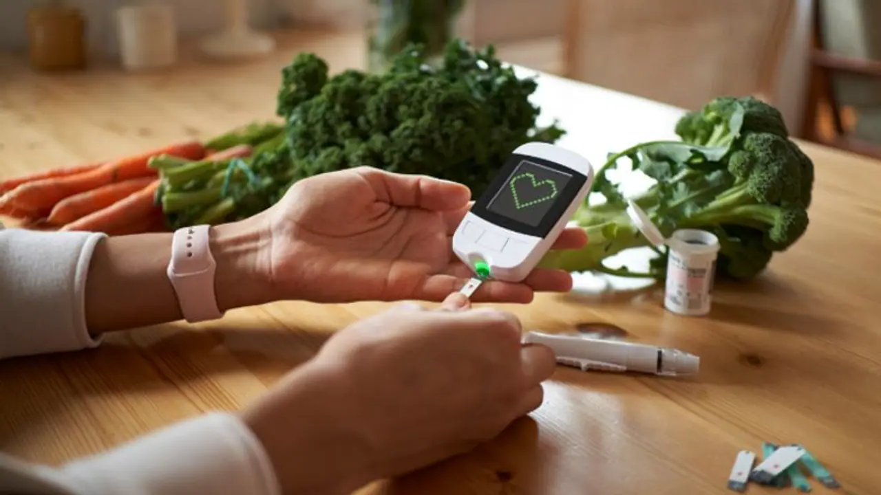 പ്രമേഹരോഗികൾ ഭക്ഷണത്തിൽ ശ്രദ്ധിക്കേണ്ടത് എന്തൊക്കെ? പ്രമേഹരോഗികൾ ഭക്ഷണത്തിൽ ശ്രദ്ധിക്കേണ്ടത് എന്തൊക്കെ?