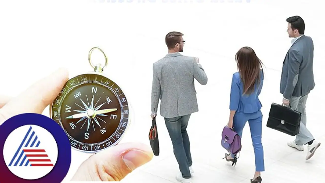 Vastu Tips: அலுவலகத்தில் எதிர்மறை நீங்க...வாழ்க்கையில் வெற்றி பெற இந்த வாஸ்து குறிப்பு உதவும்..!!