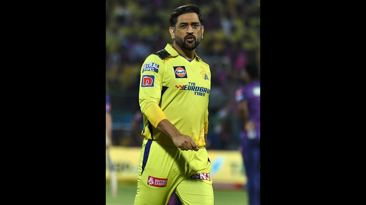 చెన్నై విజయం.. ముంబయి పోలీసులు ఏం చేశారంటే..! చెన్నై విజయం.. ముంబయి పోలీసులు ఏం చేశారంటే..!