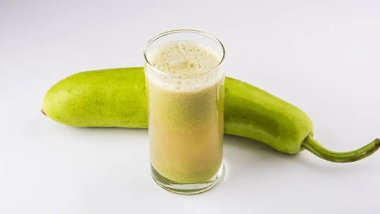 മുടിയില്‍ നര കയറുന്നത് തടയാനും മുടി തിളങ്ങാനും ഈ വെജിറ്റബിള്‍ ജ്യൂസ്...