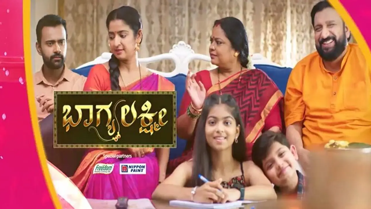 BhagyaLakshmi: ಫುಲ್ ಟೈಟಾದ ತಾಂಡವ್! ಆದ್ರೂ ನೆಟ್ಟಿಗರು ಜೈ ಅಂತಿರೋದ್ಯಾಕೆ? BhagyaLakshmi: ಫುಲ್ ಟೈಟಾದ ತಾಂಡವ್! ಆದ್ರೂ ನೆಟ್ಟಿಗರು ಜೈ ಅಂತಿರೋದ್ಯಾಕೆ?