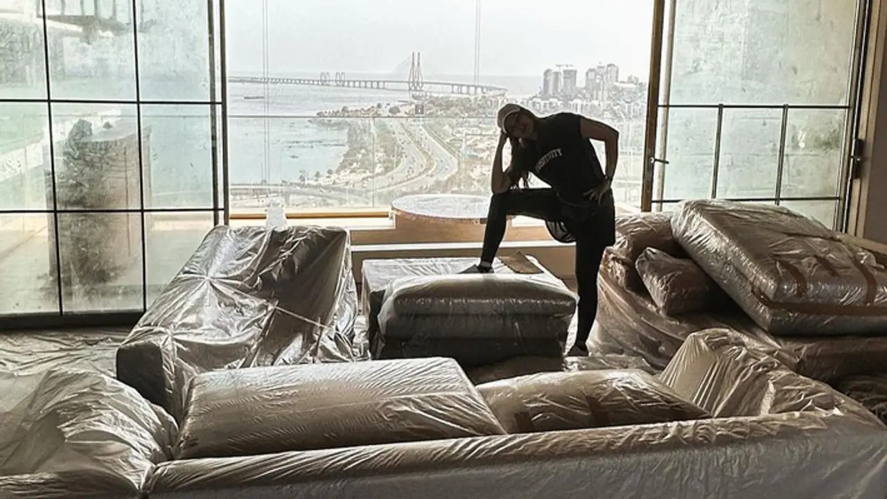 sonakshi sinha new apartment