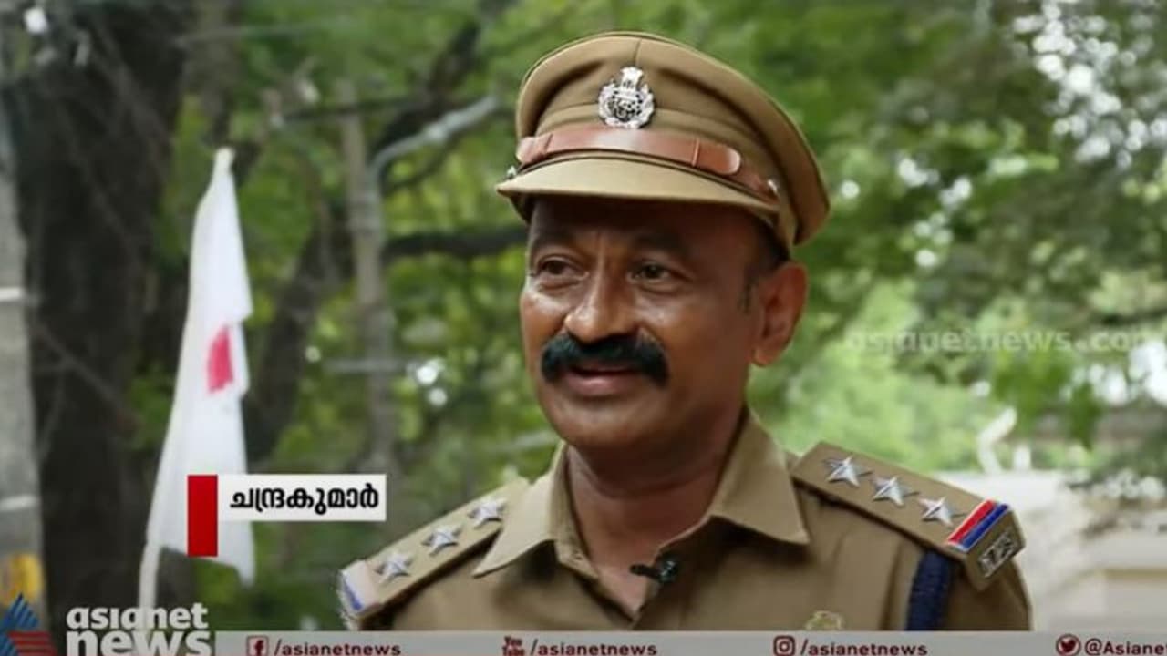 അഭിനയം തലയ്ക്കു പിടിച്ച പൊലീസുകാരന്‍, 'ഡ്രാമ ചന്ദ്രന്‍' പടിയിറങ്ങുന്നു; ഇനി പൂര്‍ണ അഭിനയ ജീവിതത്തിലേക്ക്
