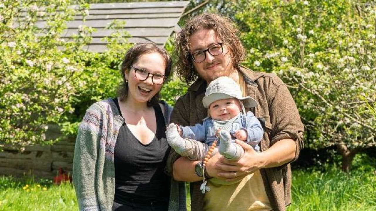 ന​ഗരജീവിതം ഉപേക്ഷിച്ച് പ്രകൃതിജീവിതത്തിലേക്ക്, ഏഴ് കുടുംബങ്ങൾ, കൃഷി, പാചകം, കുട്ടികളെനോക്കൽ എല്ലാം ഒരുമിച്ച്