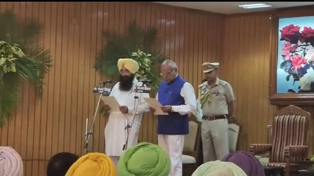 Punjab cabinet expansion: AAP MLAs Gurmeet Singh Khudian, Balkar Singh sworn in as ministers Punjab cabinet expansion: AAP MLAs Gurmeet Singh Khudian, Balkar Singh sworn in as ministers