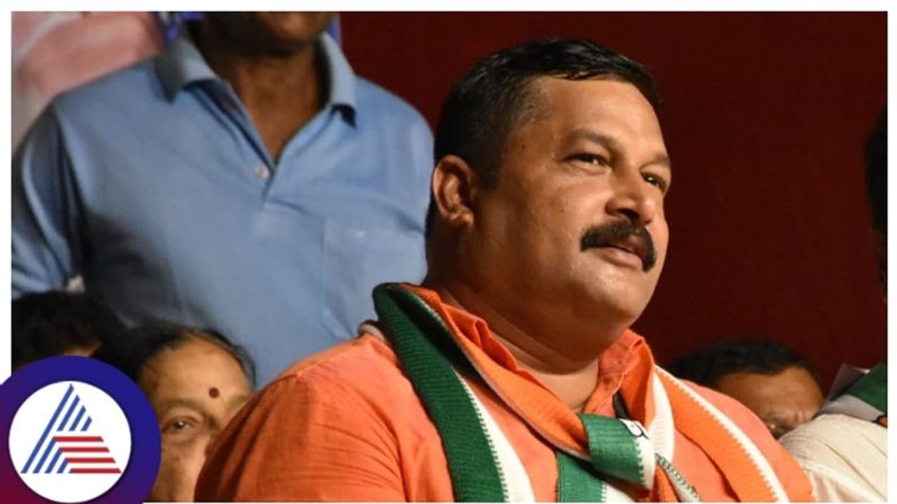 ಕುಚಲಕ್ಕಿ ಕೊಡಲಾಗದವರು ಗ್ಯಾರೆಂಟಿ ಬಗ್ಗೆ ಮಾತನಾಡುತ್ತಾರೆ: ಕಾಂಗ್ರೆಸ್‌ನ ರಮೇಶ್ ಕಾಂಚನ್