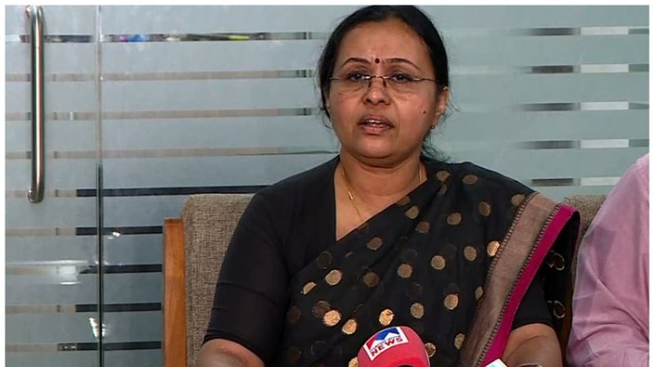 Kerala likely to witness surge in fever cases; Health Minister urges public to remain cautious