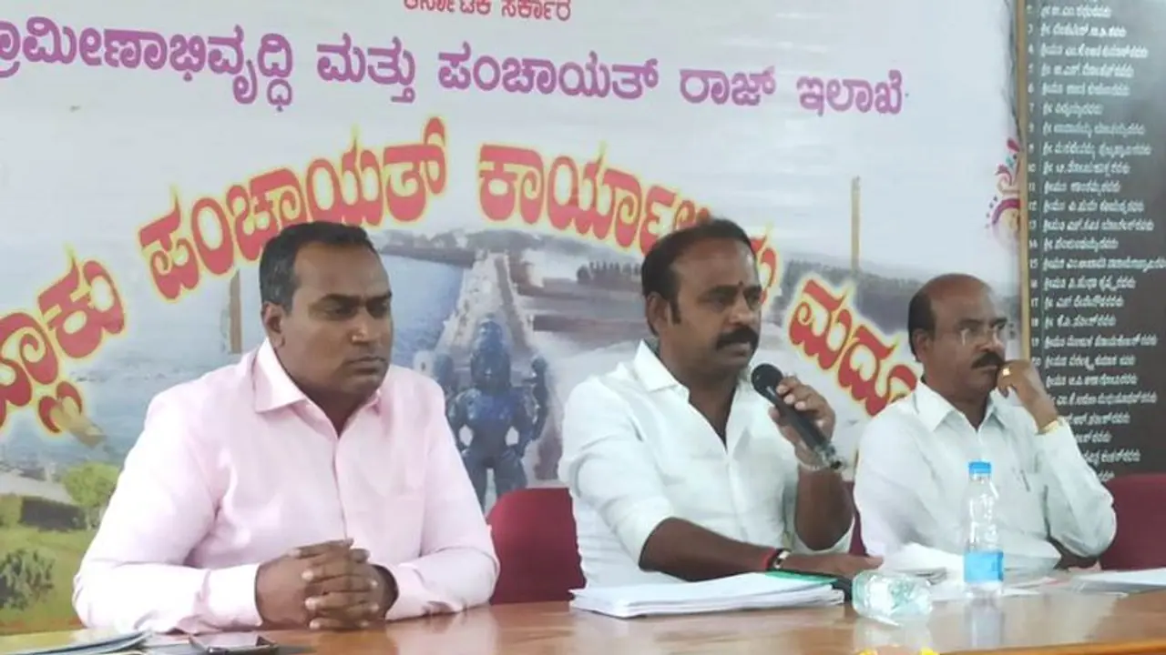 ದಲಿತ ಸಿಎಂ ವಿಚಾರವನ್ನು ತಳ್ಳಿ ಹಾಕಿದ ಶಾಸಕ ಕೆ.ಎಂ.ಉದಯ್ ದಲಿತ ಸಿಎಂ ವಿಚಾರವನ್ನು ತಳ್ಳಿ ಹಾಕಿದ ಶಾಸಕ ಕೆ.ಎಂ.ಉದಯ್