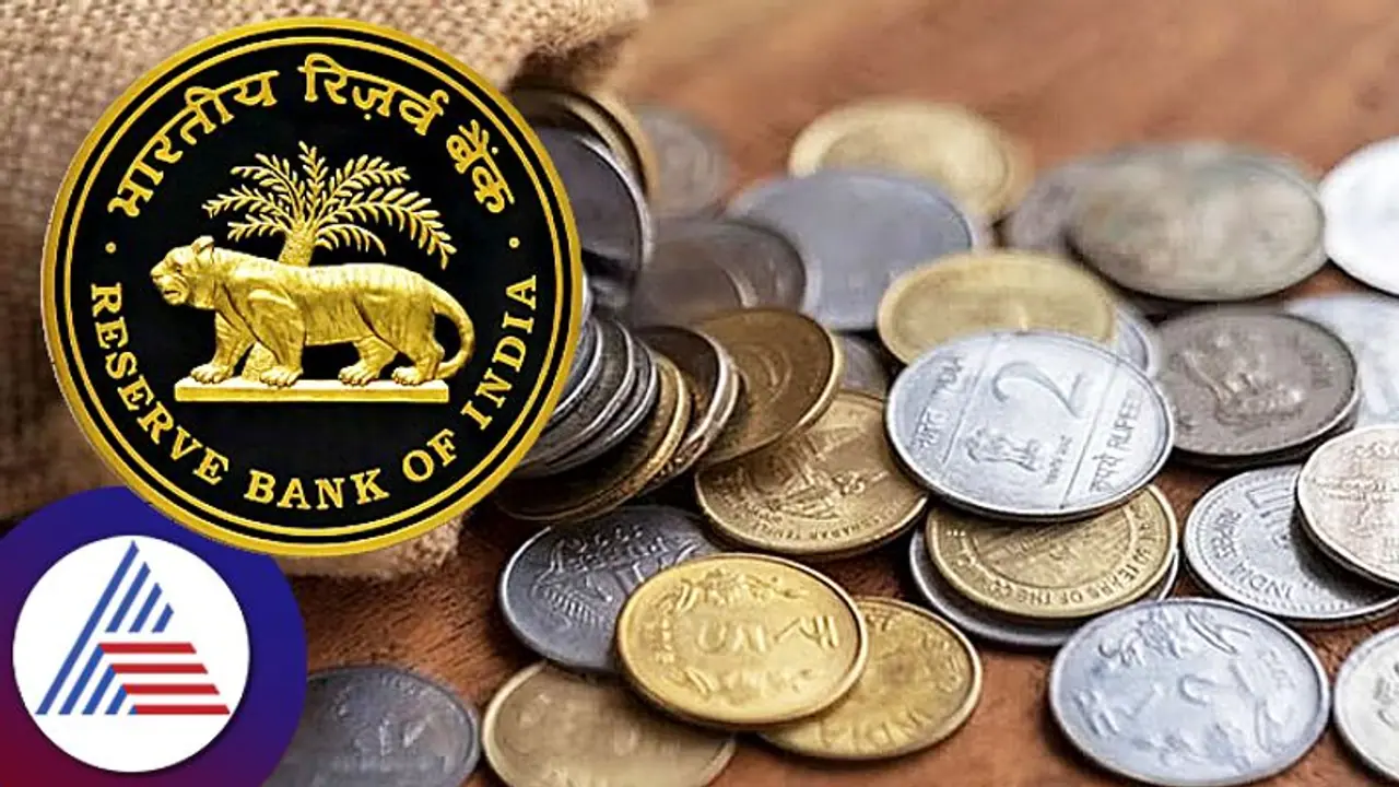 ನೀವು ಬ್ಯಾಂಕ್ ನಲ್ಲಿ ಒಮ್ಮೆಗೆ ಎಷ್ಟು ನಾಣ್ಯಗಳನ್ನು ಠೇವಣಿ ಇಡಬಹುದು? ಆರ್ ಬಿಐ ಮಾರ್ಗಸೂಚಿಯಲ್ಲಿ ಏನಿದೆ? ನೀವು ಬ್ಯಾಂಕ್ ನಲ್ಲಿ ಒಮ್ಮೆಗೆ ಎಷ್ಟು ನಾಣ್ಯಗಳನ್ನು ಠೇವಣಿ ಇಡಬಹುದು? ಆರ್ ಬಿಐ ಮಾರ್ಗಸೂಚಿಯಲ್ಲಿ ಏನಿದೆ?