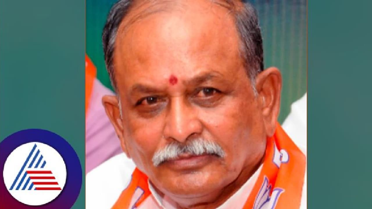 'ಈ ಗ್ಯಾರಂಟಿ ಹೊಡೆತಕ್ಕ ಯಾರ್ ತಡಿತಾರ್ ರೀ' ಬಿಜೆಪಿ ಸೋಲಿಗೆ ಸಂಸದ ದೇವೇಂದ್ರಪ್ಪ ಪ್ರತಿಕ್ರಿಯೆ 'ಈ ಗ್ಯಾರಂಟಿ ಹೊಡೆತಕ್ಕ ಯಾರ್ ತಡಿತಾರ್ ರೀ' ಬಿಜೆಪಿ ಸೋಲಿಗೆ ಸಂಸದ ದೇವೇಂದ್ರಪ್ಪ ಪ್ರತಿಕ್ರಿಯೆ