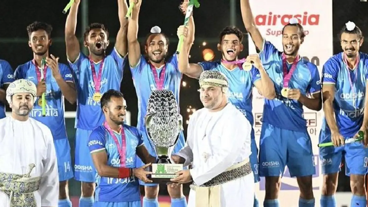 ಕಿರಿಯರ ಏಷ್ಯಾಕಪ್ ಹಾಕಿ: ಪಾಕಿಸ್ತಾನ ಮಣಿಸಿದ ಭಾರತ ಚಾಂಪಿಯನ್ ಕಿರಿಯರ ಏಷ್ಯಾಕಪ್ ಹಾಕಿ: ಪಾಕಿಸ್ತಾನ ಮಣಿಸಿದ ಭಾರತ ಚಾಂಪಿಯನ್