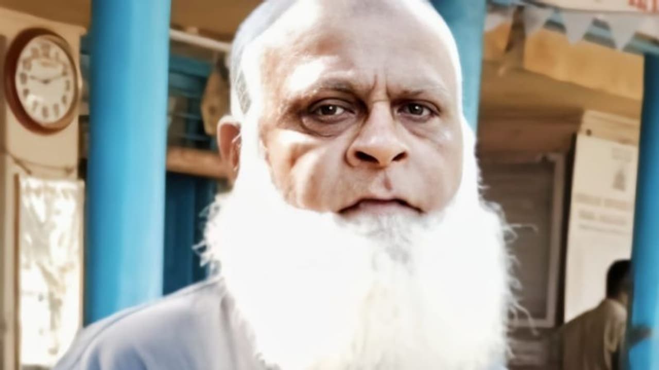 3 കോടിയുടെ മുതല്! ഒന്നും രണ്ടുമല്ല 109000 കിലോ കുരുമുളക്, മൊബൈൽ ഓഫ് ചെയ്ത് മുങ്ങി, സാഹസികമായി പിടികൂടി പൊലീസ് 3 കോടിയുടെ മുതല്! ഒന്നും രണ്ടുമല്ല 109000 കിലോ കുരുമുളക്, മൊബൈൽ ഓഫ് ചെയ്ത് മുങ്ങി, സാഹസികമായി പിടികൂടി പൊലീസ്