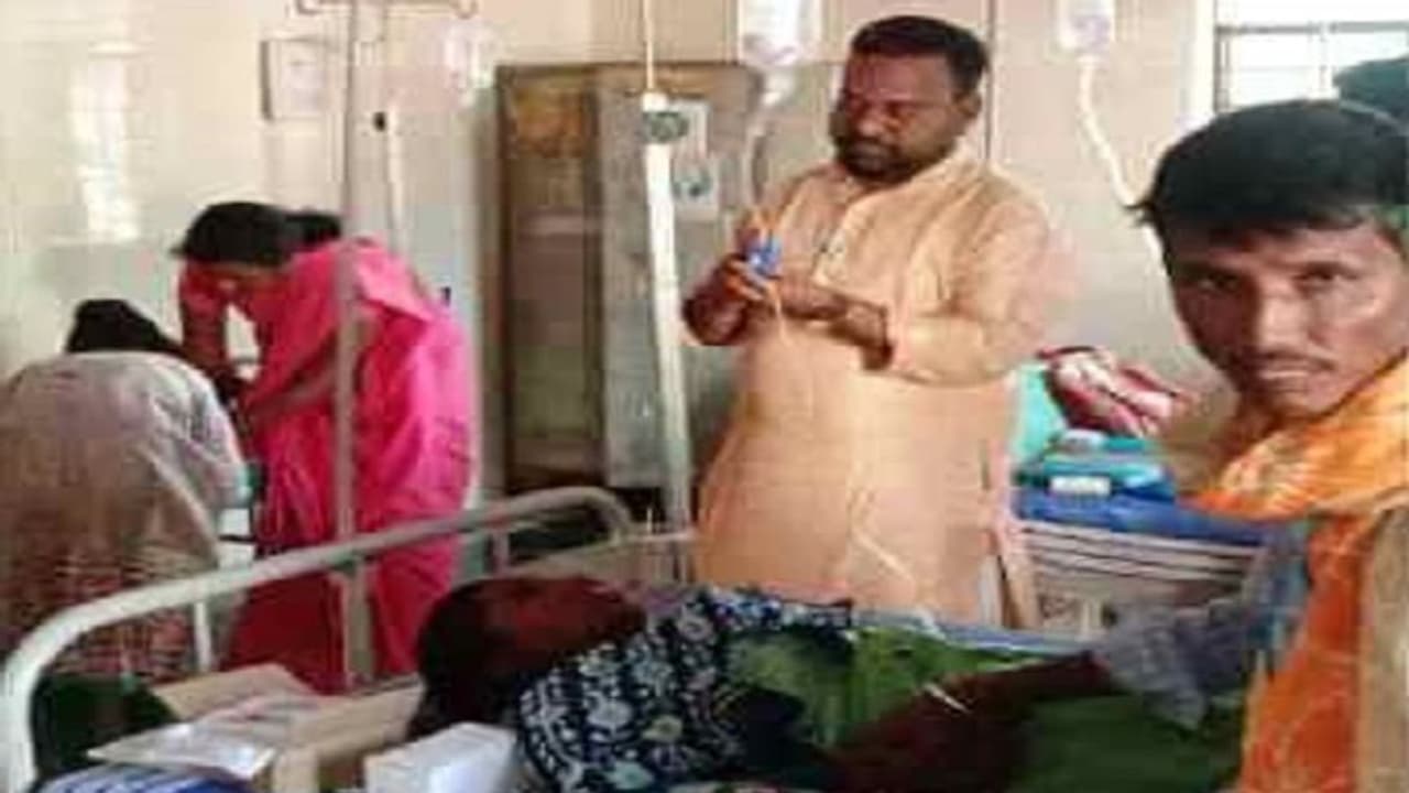 ರಾಯಚೂರಲ್ಲಿ ಮತ್ತೆ ವಾಂತಿಭೇದಿ: 20 ಮಂದಿ ಅಸ್ವಸ್ಥ ರಾಯಚೂರಲ್ಲಿ ಮತ್ತೆ ವಾಂತಿಭೇದಿ: 20 ಮಂದಿ ಅಸ್ವಸ್ಥ