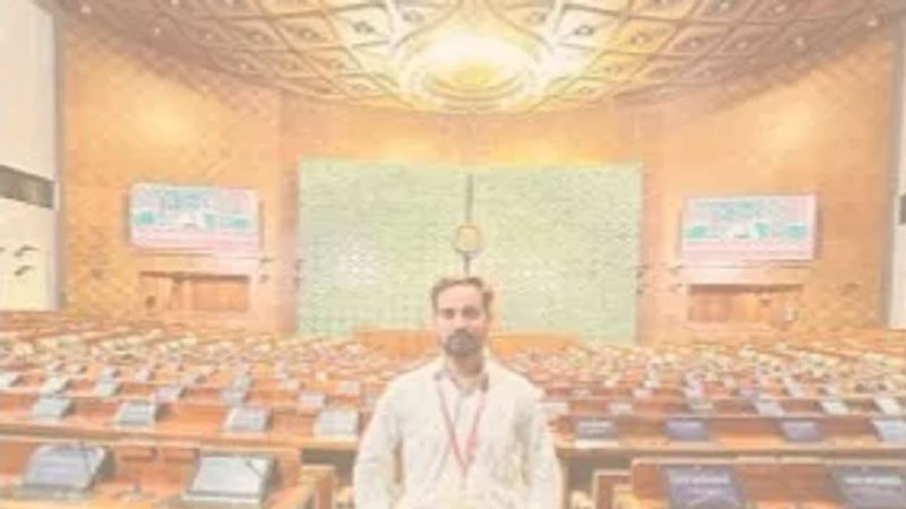 ಸಂಸತ್ ಭವನದ ಒಳವಿನ್ಯಾಸ ತಂಡದಲ್ಲಿ ಕನ್ನಡಿಗ..! ಸಂಸತ್ ಭವನದ ಒಳವಿನ್ಯಾಸ ತಂಡದಲ್ಲಿ ಕನ್ನಡಿಗ..!