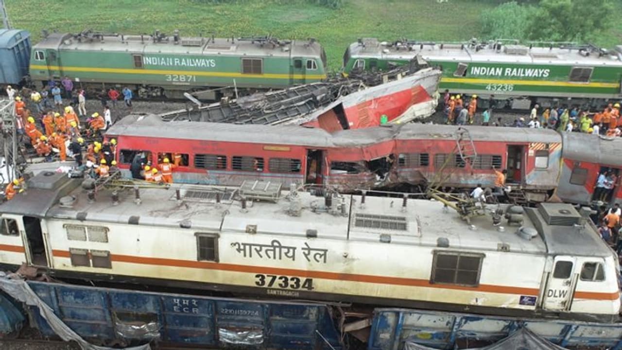 Technical failure caused Odisha accident involving three trains: MoS Railways Technical failure caused Odisha accident involving three trains: MoS Railways