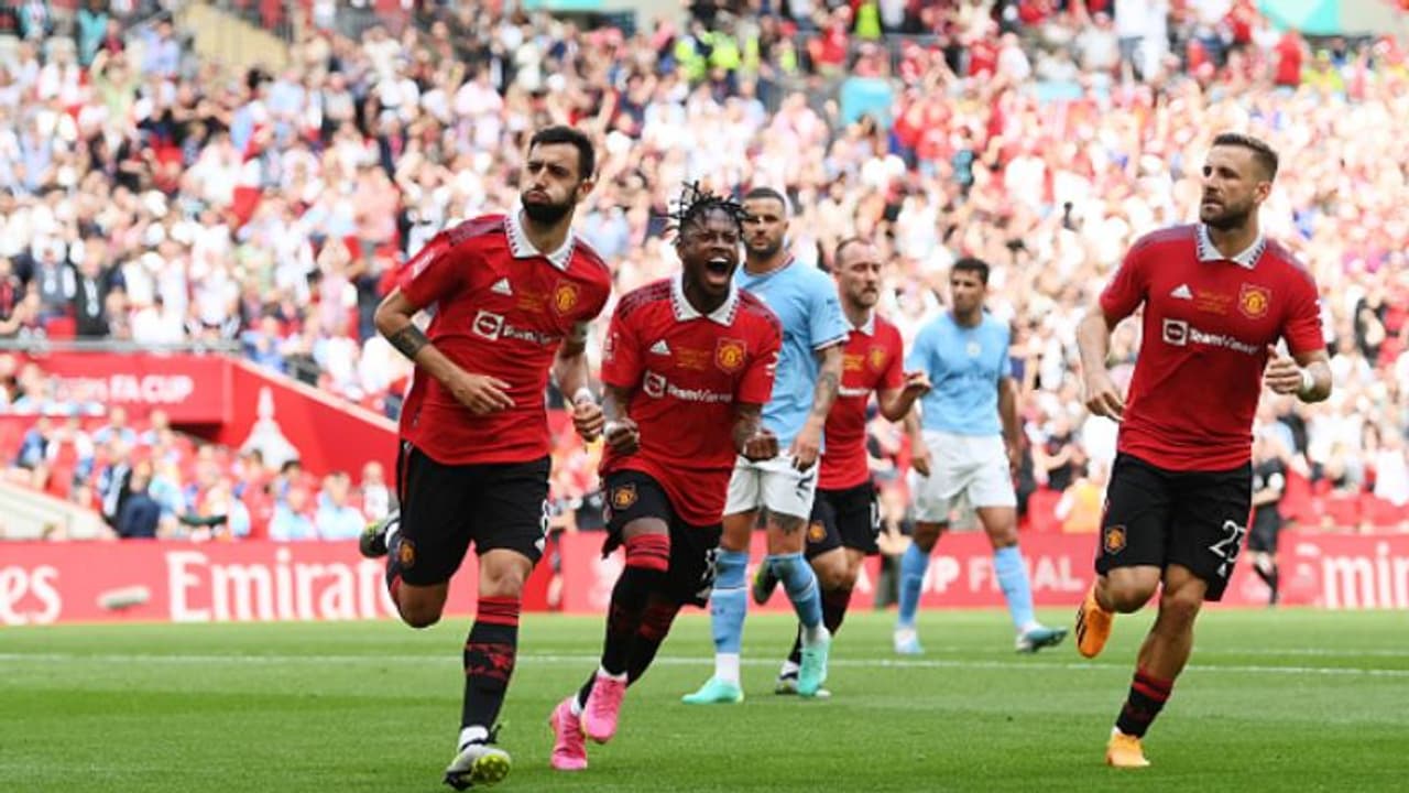 Manchester United clinches 2 0 friendly win against Arsenal led by Fernandes and Sancho Manchester United clinches 2 0 friendly win against Arsenal led by Fernandes and Sancho