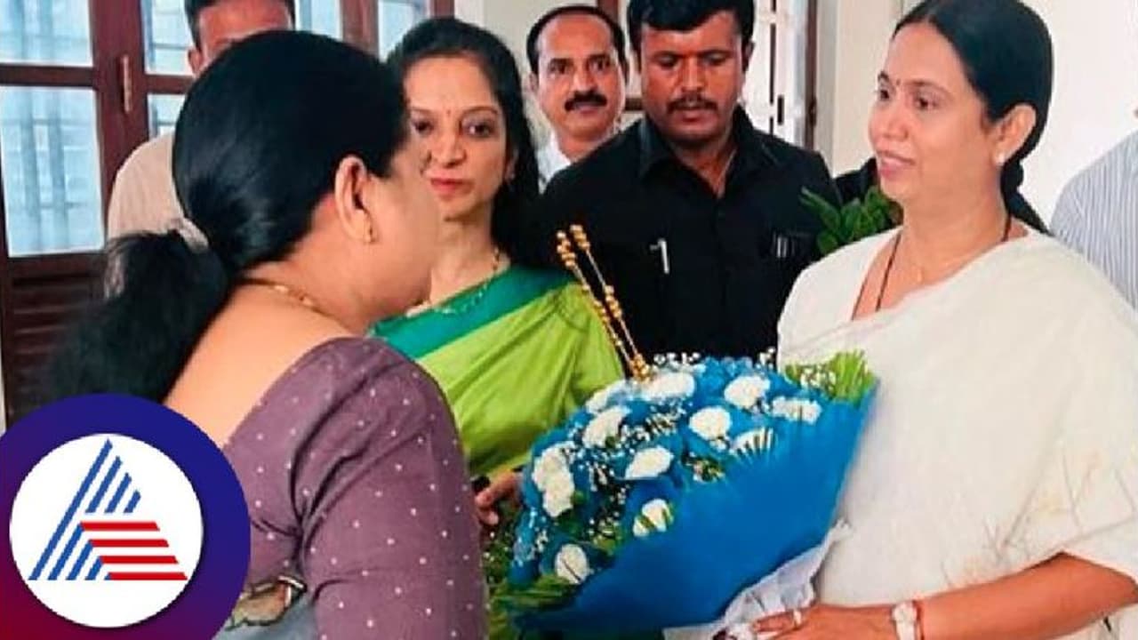 ಪ್ರತಾಪ್ ಸಿಂಹ ಅಣ್ಣ ಸರ್ವಜ್ಞರು, ಅವರ ಚಿಂತನೆಗಳಿಗೆ ಯಾರೂ ಸರಿಸಾಟಿ ಇಲ್ಲ: ಹೆಬ್ಬಾಳ್ಕರ್ ಟಾಂಗ್ 