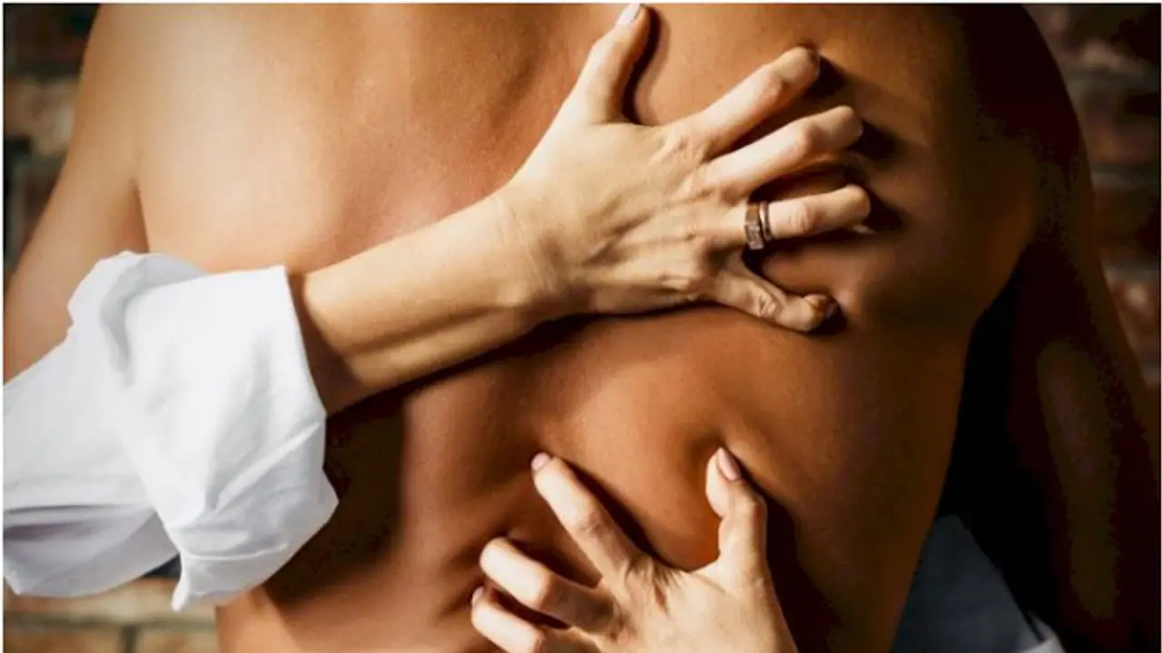 സന്തോഷിക്കാൻ വരട്ടെ, 'സെക്സ്' കായിക ഇനമാക്കിയെന്നത് തള്ള് മാത്രം, ചാമ്പ്യൻഷിപ്പ് പച്ചക്കള്ളം! സന്തോഷിക്കാൻ വരട്ടെ, 'സെക്സ്' കായിക ഇനമാക്കിയെന്നത് തള്ള് മാത്രം, ചാമ്പ്യൻഷിപ്പ് പച്ചക്കള്ളം!