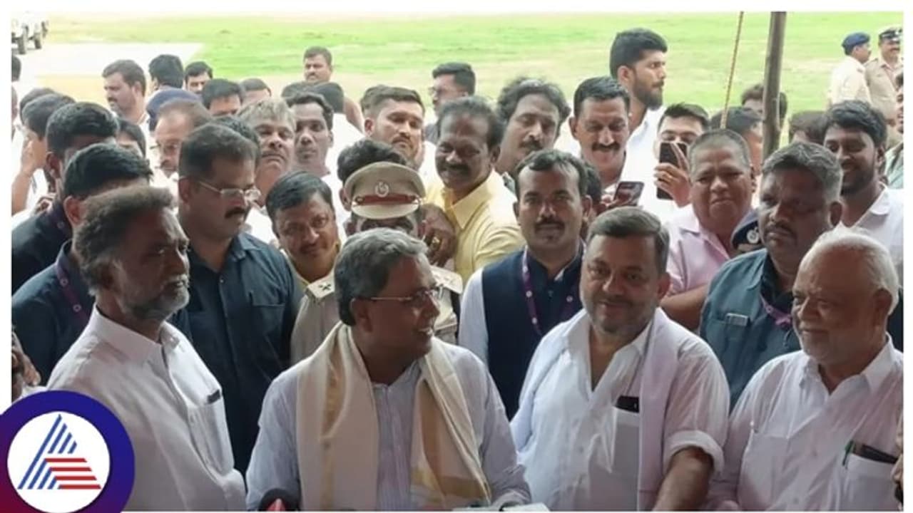 ತಾನು ಏಳುವ ಮೊದಲೇ ಎದ್ದ ಎಸ್‌ಪಿ ಮೇಲೆ ಸಿದ್ದರಾಮಯ್ಯ ಗರಂ, ನೈತಿಕ ಪೋಲೀಸ್‌ಗಿರಿ ಬಗ್ಗೆ ವಾರ್ನಿಂಗ್