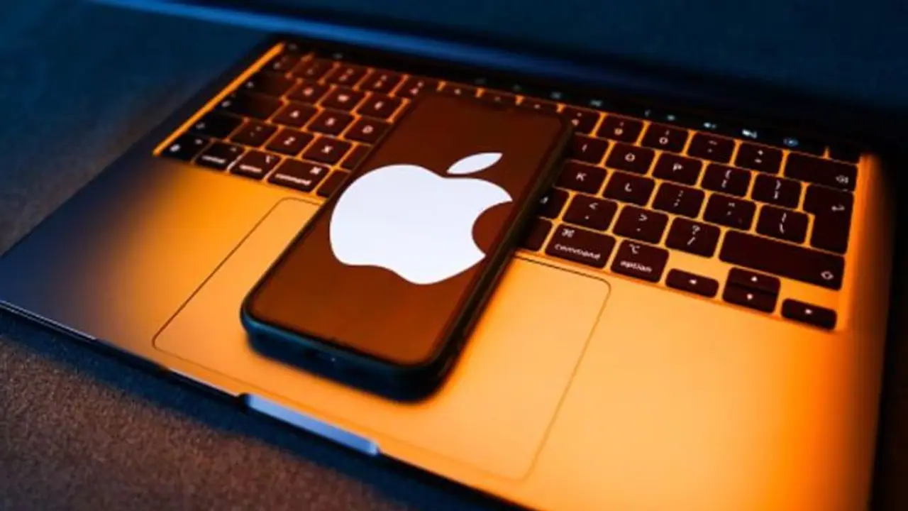 WWDC 2023: Apple WWDC 2023 நிகழ்ச்சியில் வெளியாகும் iOS 17.. எப்போது டவுன்லோட் செய்ய முடியும்?