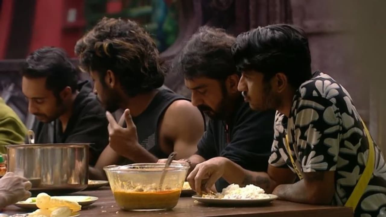 വിഭവസമൃദ്ധം! ഉച്ചഭക്ഷണം ടാസ്ക് ആക്കി ബിഗ് ബോസ് വിഭവസമൃദ്ധം! ഉച്ചഭക്ഷണം ടാസ്ക് ആക്കി ബിഗ് ബോസ്