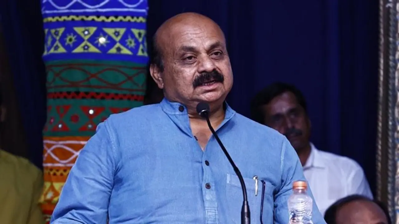 ಶಾಮನೂರು ಪ್ರಶ್ನೆಗೆ ಸಿಎಂ ಸಿದ್ದರಾಮಯ್ಯ ಉತ್ತರಿಸಲಿ: ಬೊಮ್ಮಾಯಿ ಶಾಮನೂರು ಪ್ರಶ್ನೆಗೆ ಸಿಎಂ ಸಿದ್ದರಾಮಯ್ಯ ಉತ್ತರಿಸಲಿ: ಬೊಮ್ಮಾಯಿ