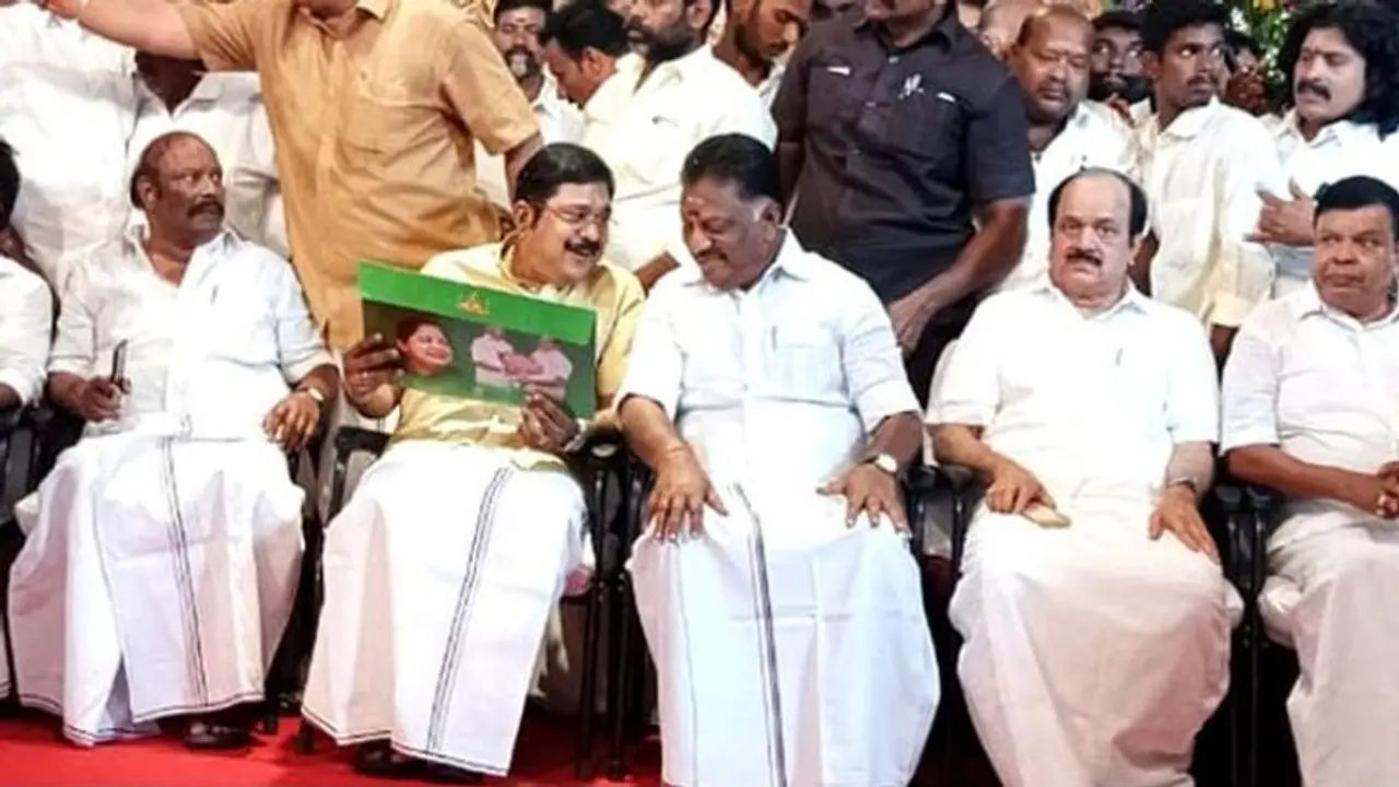 டிடிவி தினகரனுக்காக ஓபிஎஸ் செய்த காரியம்.. இப்படியொரு ஒற்றுமையா.!! கண்ணீர்விட்ட அதிமுக ர.ரக்கள்!